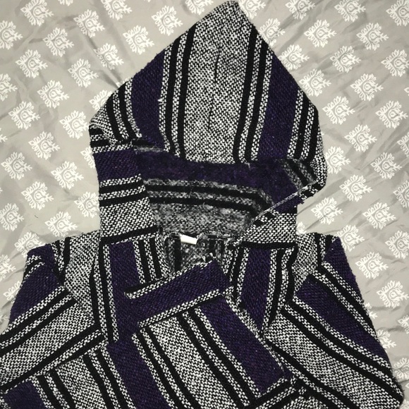 Mexican pancho Baja hoodie - Picture 3 of 5
